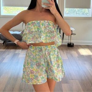 SET Floral Strapless Crop Top + shorts Petite 00